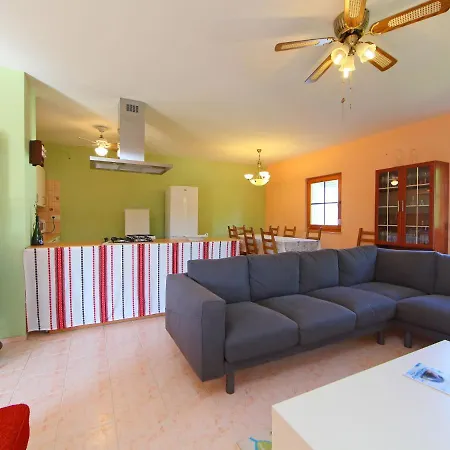 Golf Tee By Interhome بيت للعطل