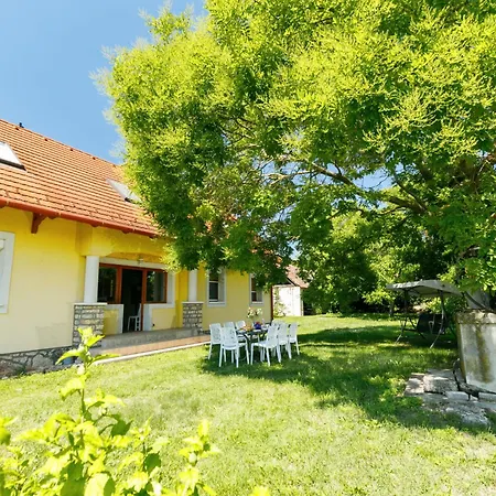 Golf Tee By Interhome Holiday home