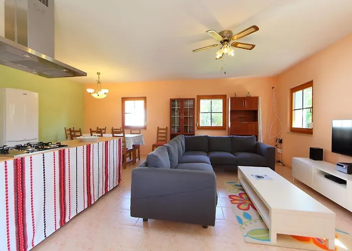 Golf Tee By Interhome בית נופש בלטונודבארי