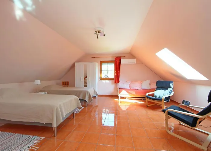 Golf Tee By Interhome *