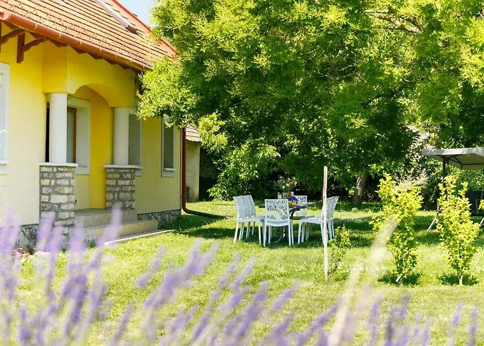 Golf Tee By Interhome Feriehus Balatonudvari