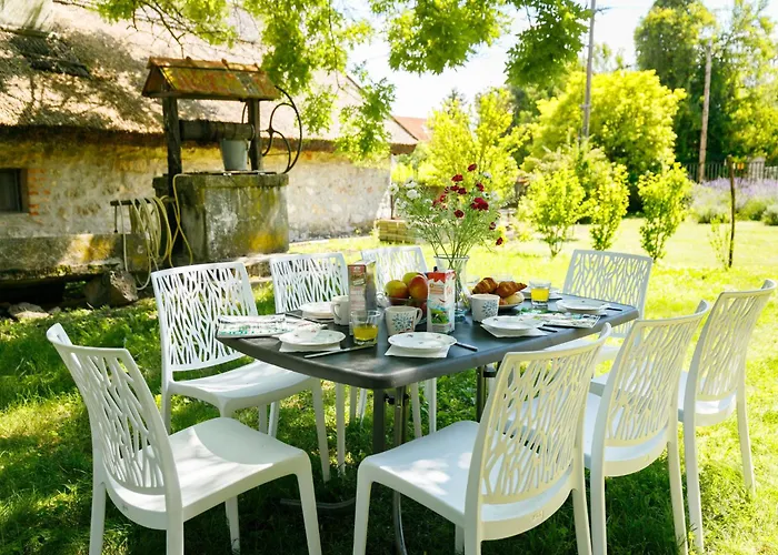 Golf Tee By Interhome בלטונודבארי