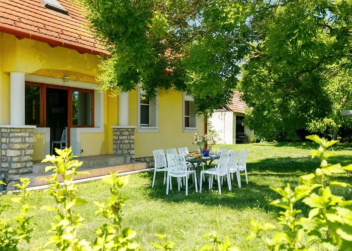 Golf Tee By Interhome 度假居 *